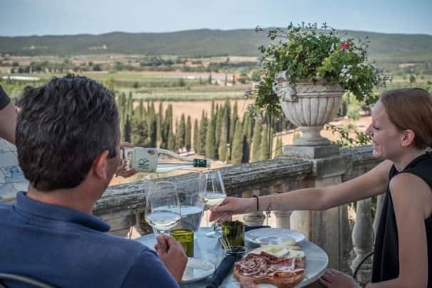 Tasting for 2 Persons Terrace Moris Farms - Image 4